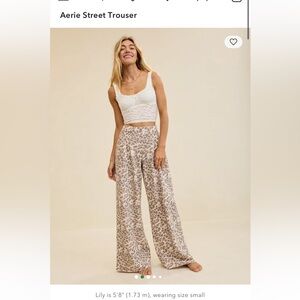 Aerie Gray Leopard Print Pants